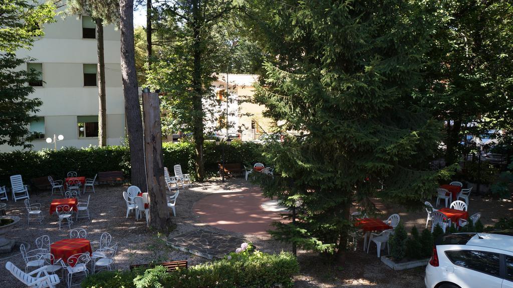 Hotel Villa Laura فيوجّي المظهر الخارجي الصورة